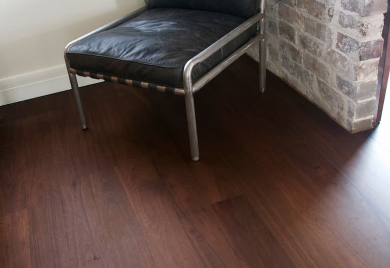 Roasted in Cayenne - Engineered flooring sample